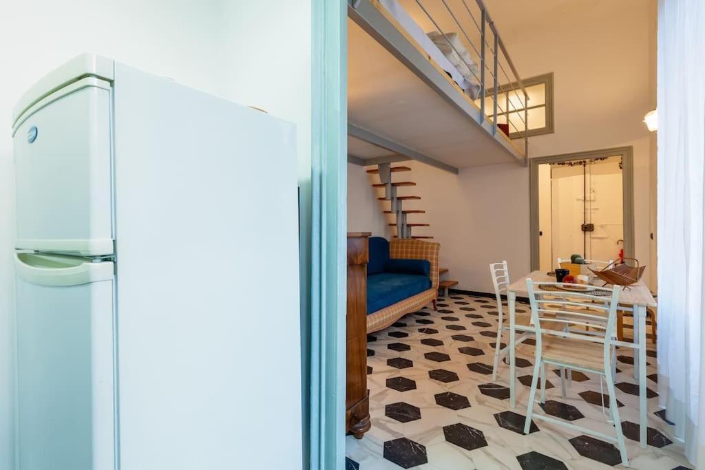 A Lovely Modern Nest In The Center Of Apartment *